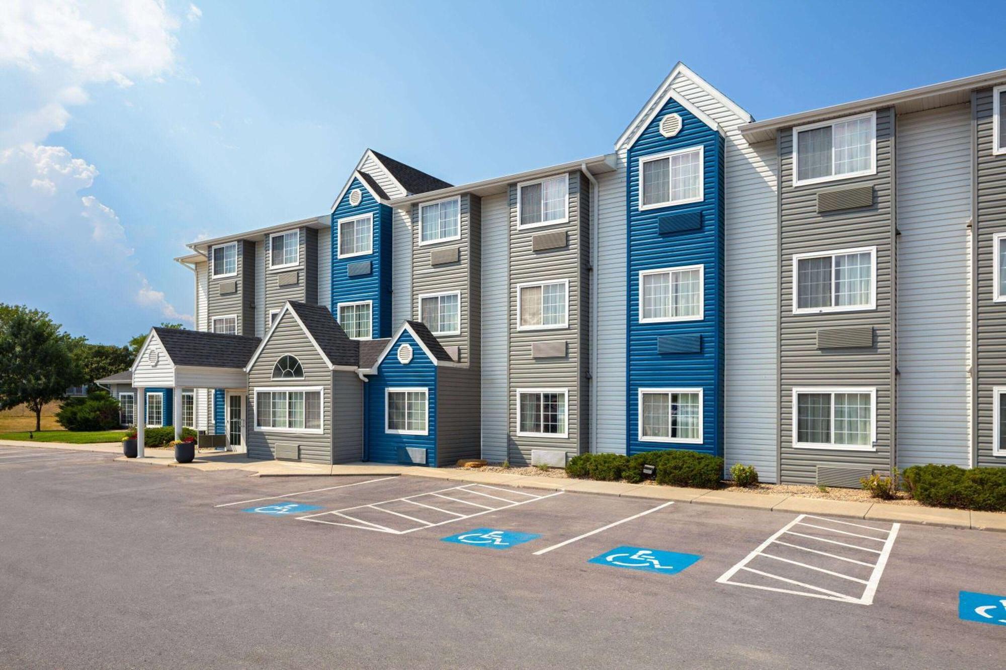 Microtel Inn & Suites By Wyndham Rapid City Εξωτερικό φωτογραφία